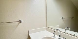 Large, open-concept 2-bedroom home in Mission San Jose! Large, open-concept 2-bedroom home in Mission San Jose! Gallery 14