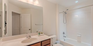 42506 DOGWOOD GLEN Square Gallery 39