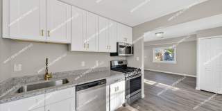 Fully Renovated 2-Bedroom Single-Level Home in Warren Gallery 6