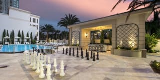 Olympus Harbour Island Gallery 22