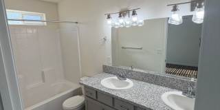 *Move in special* First month's rent is on us!! move in by 8/1/2026 Gallery 12