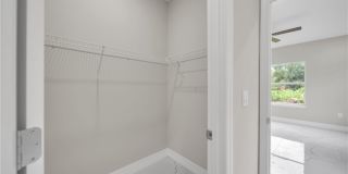 543 McArthur Boulevard Gallery 19