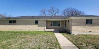 1700 Estelle Avenue Gallery 1