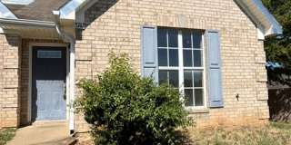 Renovated 2 Bedroom 2 Bath Home for Rent! Gallery 1
