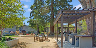 600 Whisman Gallery 6