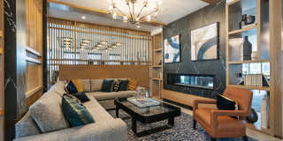 Hathon Gallery 33