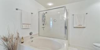 14819 Laguna Dr Gallery 29