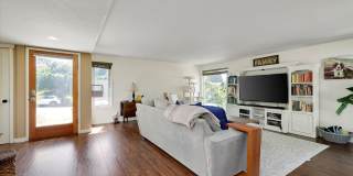 Bull Mountain Gem – Single-Level 3BR with 2 Living Areas, Large Yard & Pergola Patio Gallery 6