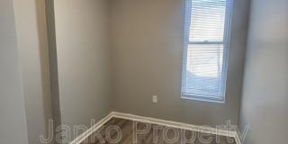 7134 S Cornell Ave Gallery 7