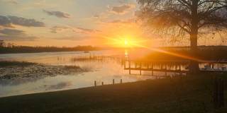 2 bed 2.5 bath Lake Front Townhouse Gallery 10