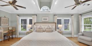 221 13TH AVENUE NE Gallery 22