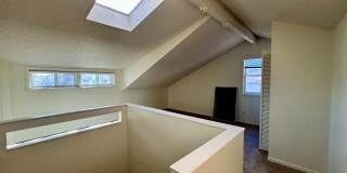 SHORT TERM RENTAL! 3Br/2Ba Condo in the Heart of Boulder Gallery 34