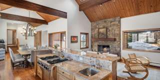 364 Ridge Road Gallery 13