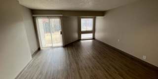 Spacious 2 bedroom in downtown location Gallery 45