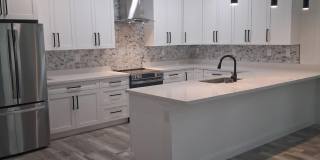 1621 Illinois Street Gallery 5