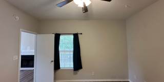 Recently renovated 1 bedroom 1 bath condo for rent in Riverwalk! Gallery 8