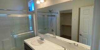 Like New 4 Bedroom Home in Heritage Square Like New 4 Bedroom Home in Heritage Square Gallery 9
