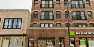 1232 N Milwaukee ave Gallery 8