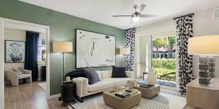 Cortland Hollywood Gallery 11