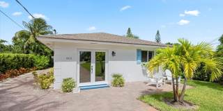 801 Hibiscus Avenue Gallery 1