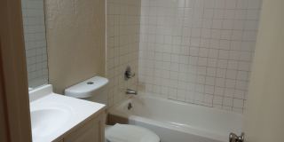 Expo 247 with 2 bed, 1 Bath, 800 SF with AC, and balcony Gallery 6