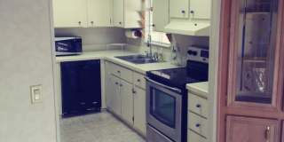 St. Cloud, 2 Bed, 2 Bath, 2 Bonus rooms, close to stores Gallery 4