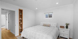 226 La Jolla Gallery 41