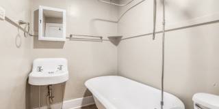 Cascade Park Gallery 83