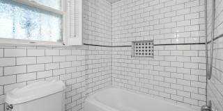 1627 Schley Gallery 17