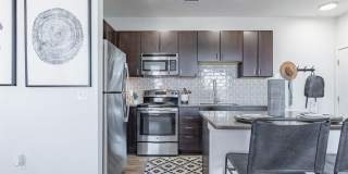 RockVue Apartments Gallery 10