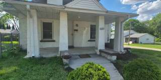 Charming 2 bed-1 bath in Bloomington Gallery 1