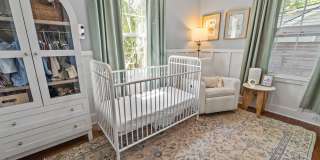 Charming Parkside 2-Bedroom Home Near Daffin Park with Fenced Yard & Patio Gallery 24