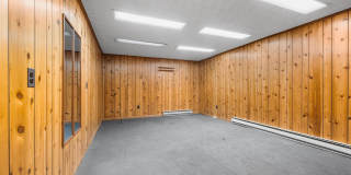 222 APPLE BLOSSOM Court Gallery 40