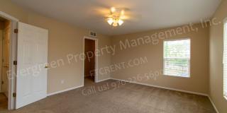 Beautiful 3 bed, 2 bath in Provincetown - Fort Collins Gallery 14