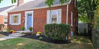 Remodeled Clintonville Cape Cod w/Private Yard & Garage! Gallery 3