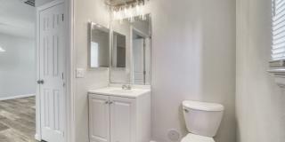 Great two bedroom, one bath near airport. AVAILABLE BEGINNING 6/17/26 Great two bedroom, one bath near airport. AVAILABLE BEGINNING 6/17/26 Gallery 13