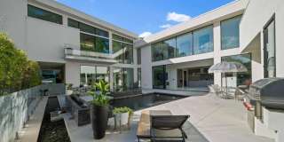 937 Berkshire RD NE Gallery 4