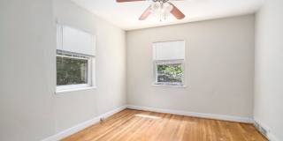 3 Bedroom 2 Bathroom House Gallery 10