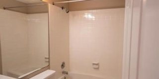 20978 TOBACCO Square Gallery 33