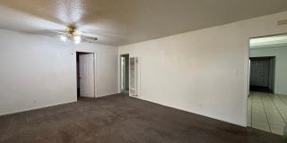 4 Bedroom 2 Bathroom House with Fenced Yard & 1 Car Garage 4 Bedroom 2 Bathroom House with Fenced Yard & 1 Car Garage Gallery 43