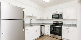 Crofton Village Apartments Gallery 1