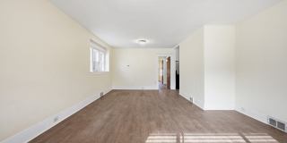 324 Crestwood Ave Gallery 5