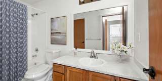 Bellevue One Condo Apartments Gallery 17