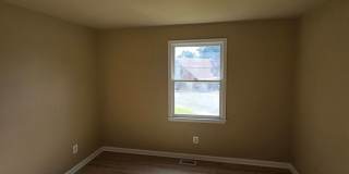 NEWLY REMODELED 3 bedroom house in Colonial Heights Gallery 22
