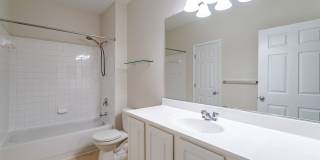 Spacious 3 Bed 2 Bath Condo With Balcony In Sought After Summerfield at Brambleton Gallery 20