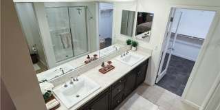 81 Waldorf Gallery 14