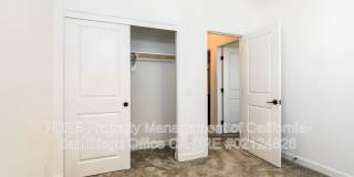 812 Mateo Street Gallery 11