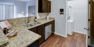 Algonquin Square Apartments Gallery 3