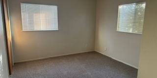 Tower District home, easy access to FWY 99 Gallery 6