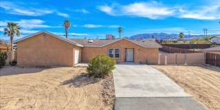 29 Palms home in great neighborhood! Gallery 4